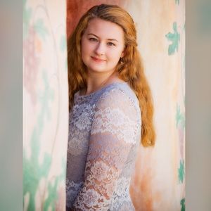 Meet your Posher, Emma